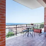 Mare Lughente 3*