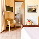 فندق مبيت وإفطار Mare Lughente ساريستو سوغليري