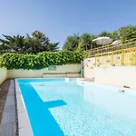 Mare Lughente فندق مبيت وإفطار ساريستو سوغليري