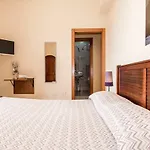 فندق مبيت وإفطار Mare Lughente 3*