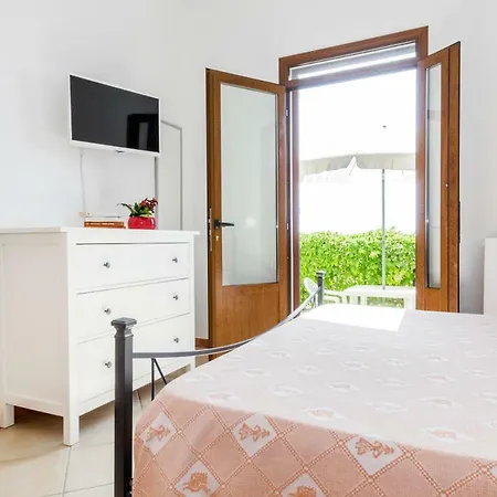 Mare Lughente 3*