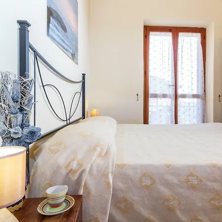 Mare Lughente Couette-café 4*
