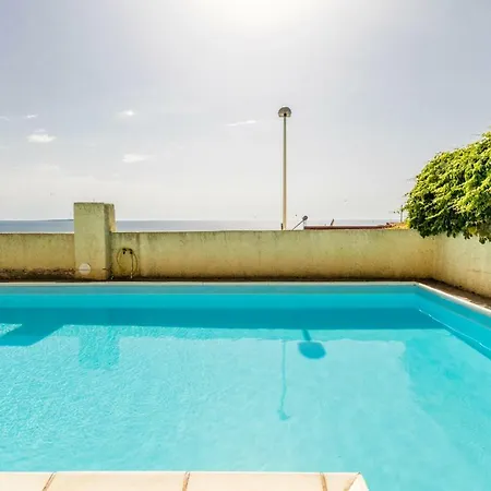 Mare Lughente Bed & Breakfast