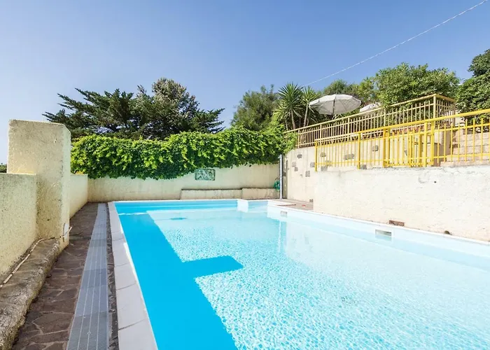 Mare Lughente Panzió S'archittu Cuglieri